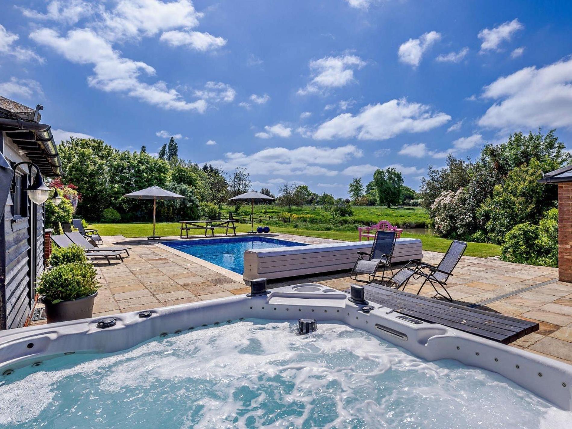 5 Bed In Smarden 76428 Villa Eksteriør billede